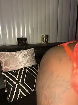 Snapshot of xnaomivaruna chatting on March 16, 2025, 10:53 pm xnaomivaruna online show from March 16, 2025, 10:53 pm