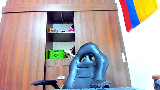 Dreamastercum  online show from February 17, 2026, 12:13 pm