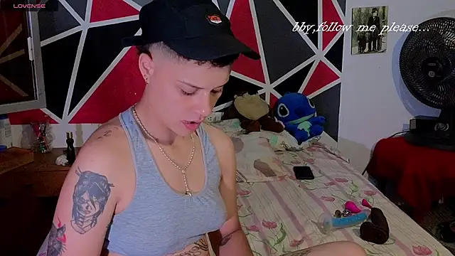 demimoore222 online show from October 8, 2025, 1:07 am