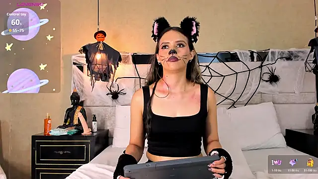 Snapshot of LiliJensen chatting on October 21, 2025, 6:29 pm LiliJensen online show from October 21, 2025, 6:29 pm