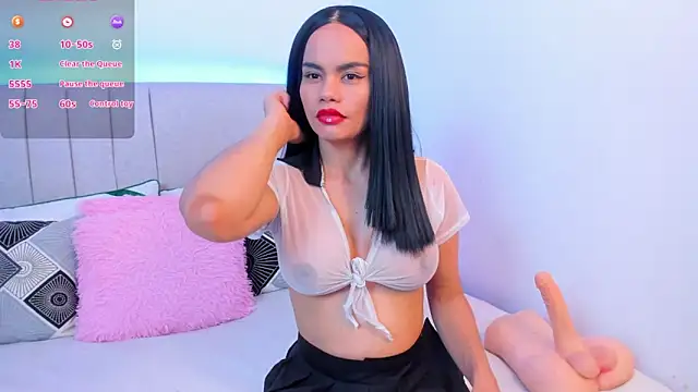 SusanSimpson16 online show from December 22, 2025, 9:59 pm