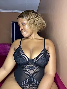 Beyoncex05 online show from March 24, 2026, 11:38 pm