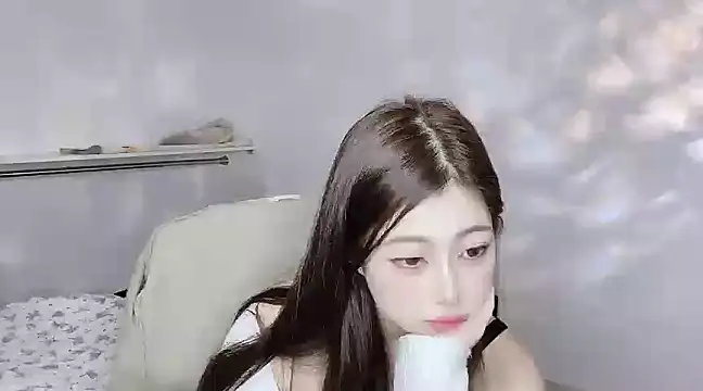 cookie-77 online show from March 5, 2025, 6:33 am