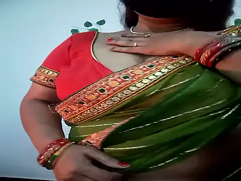 Snapshot of Neha-Bhabhi-Rasily chatting on November 24, 2025, 2:39 pm Neha-Bhabhi-Rasily online show from November 24, 2025, 2:39 pm