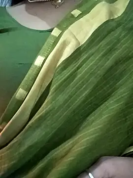 Snapshot of Neha-Bhabhi-Rasily chatting on November 26, 2025, 2:28 pm Neha-Bhabhi-Rasily online show from November 26, 2025, 2:28 pm