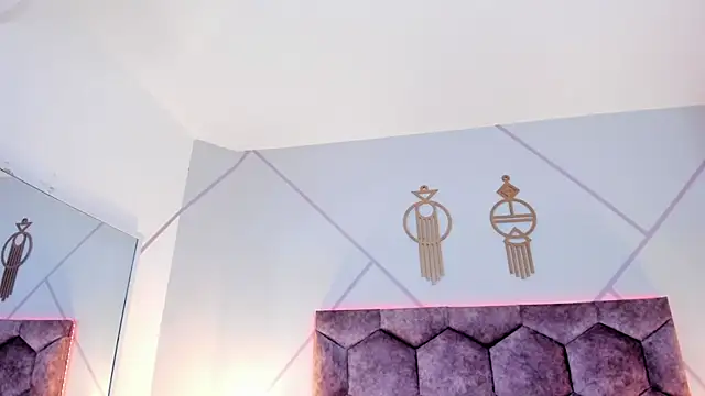 Snapshot of aurora_collinss_ chatting on February 18, 2026, 12:45 pm aurora collinss online show from February 18, 2026, 12:45 pm