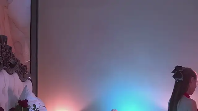 Snapshot of Amanda_River chatting on November 18, 2025, 7:50 pm Amanda River online show from November 18, 2025, 7:50 pm