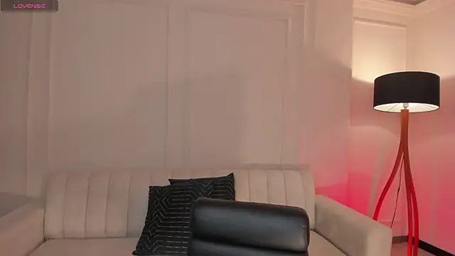 MaddisonCollins online show from December 19, 2025, 1:24 pm