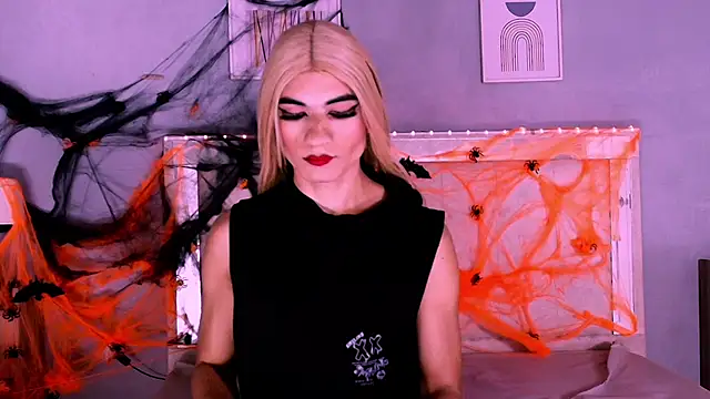 Snapshot of Emily_Castillo_1 chatting on October 8, 2025, 4:58 am Emily Castillo 1 online show from October 8, 2025, 4:58 am