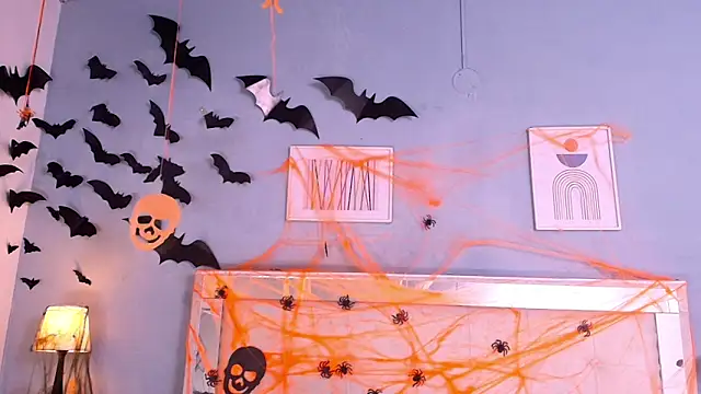 Snapshot of Emily_Castillo_1 chatting on October 29, 2025, 5:06 am Emily Castillo 1 online show from October 29, 2025, 5:06 am