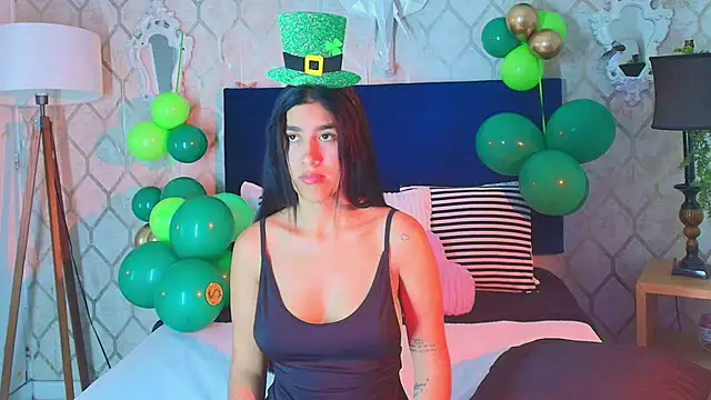 Snapshot of Mia_Montess chatting on March 14, 2025, 12:18 pm Mia Montess online show from March 14, 2025, 12:18 pm