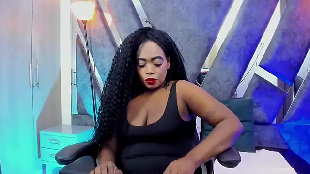 CandyMartinez  online show from October 24, 2025, 7:02 pm