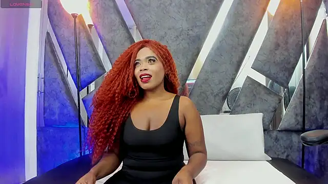 CandyMartinez  online show from September 26, 2025, 7:32 pm