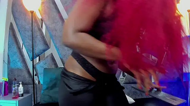 CandyMartinez  online show from January 6, 2026, 8:02 pm