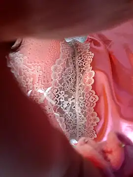 BellyDancer1 online show from November 3, 2025, 2:31 pm