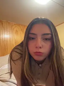 floooohv online show from April 21, 2026, 4:52 am