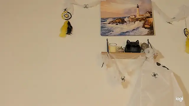 Snapshot of Aprillebony chatting on October 15, 2025, 7:11 pm Aprillebony online show from October 15, 2025, 7:11 pm