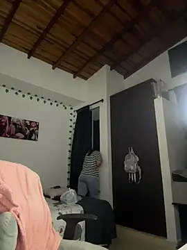 Camil Lee online show from March 7, 2025, 5:40 am