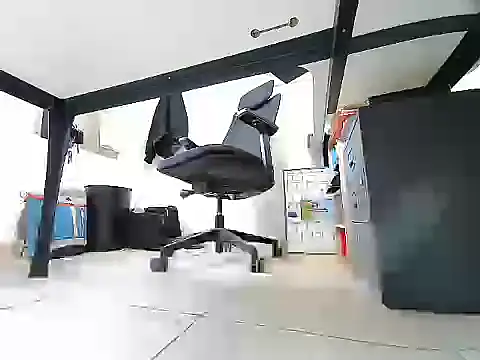 Snapshot of GM51-1988 chatting on September 8, 2025, 3:00 pm GM51-1988 online show from September 8, 2025, 3:00 pm