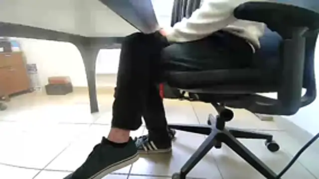 GM51-1988 online show from March 13, 2026, 12:21 pm