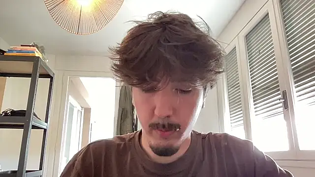 Pierroponey online show from June 9, 2026, 11:11 am