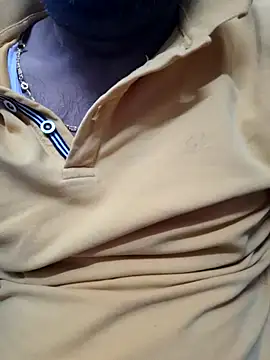 Snapshot of Decant_Ruhi143 chatting on October 26, 2025, 5:35 pm Decant Ruhi143 online show from October 26, 2025, 5:35 pm