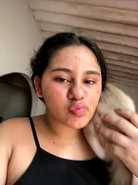 Snapshot of PRIMOS-77 chatting on October 5, 2025, 3:58 pm PRIMOS-77 online show from October 5, 2025, 3:58 pm