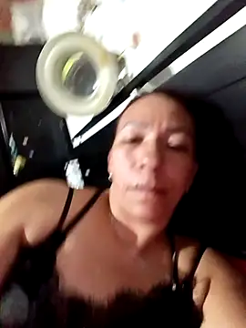 Snapshot of Antonela45 chatting on September 10, 2025, 11:37 pm Antonela45 online show from September 10, 2025, 11:37 pm