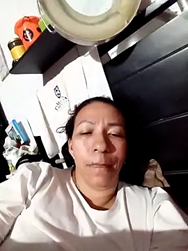 Snapshot of Antonela45 chatting on September 27, 2025, 3:56 am Antonela45 online show from September 27, 2025, 3:56 am