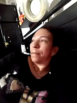 Snapshot of Antonela45 chatting on October 12, 2025, 11:50 pm Antonela45 online show from October 12, 2025, 11:50 pm