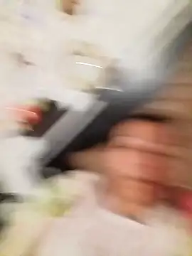 Snapshot of Antonela45 chatting on October 18, 2025, 7:05 pm Antonela45 online show from October 18, 2025, 7:05 pm