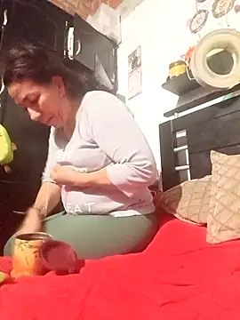 Snapshot of Antonela45 chatting on October 12, 2025, 12:01 am Antonela45 online show from October 12, 2025, 12:01 am