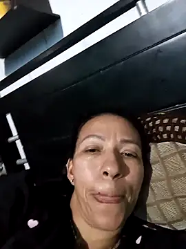 Snapshot of Antonela45 chatting on March 8, 2025, 1:39 am Antonela45 online show from March 8, 2025, 1:39 am