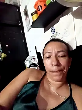 Snapshot of Antonela45 chatting on September 26, 2025, 1:34 am Antonela45 online show from September 26, 2025, 1:34 am