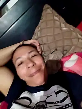 Antonela45 online show from November 5, 2025, 11:52 pm