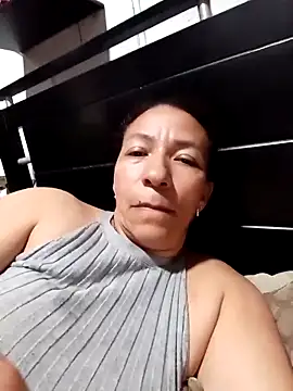 Antonela45 online show from February 7, 2026, 11:57 pm