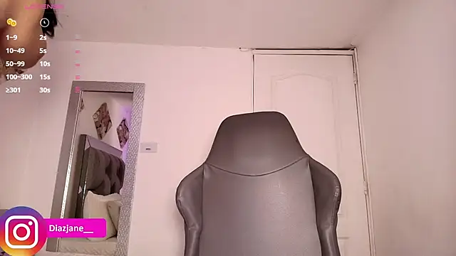 Janediazz online show from April 6, 2026, 9:05 pm