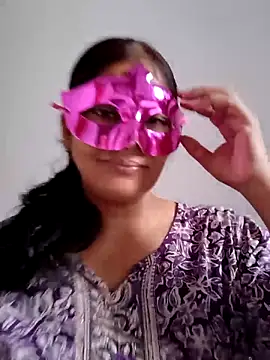 Ronak kaur online show from October 4, 2025, 5:09 am