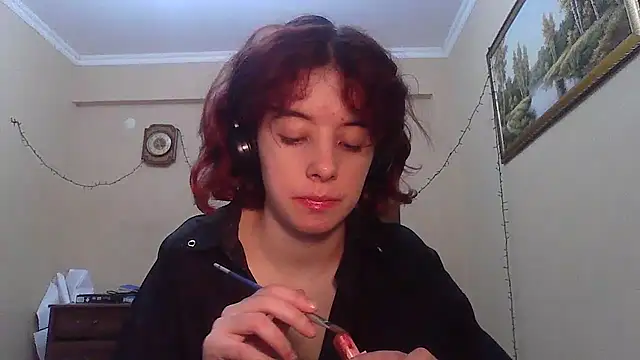  Amber Doll  online show from March 17, 2025, 6:53 pm