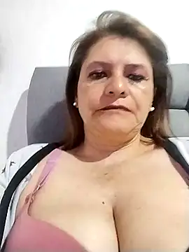 BiancaSteel online show from March 13, 2025, 2:05 am