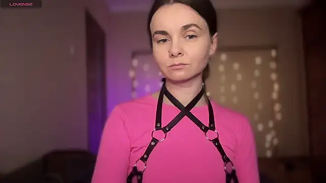 Snapshot of lanaloulou chatting on October 21, 2025, 10:09 pm lanaloulou online show from October 21, 2025, 10:09 pm