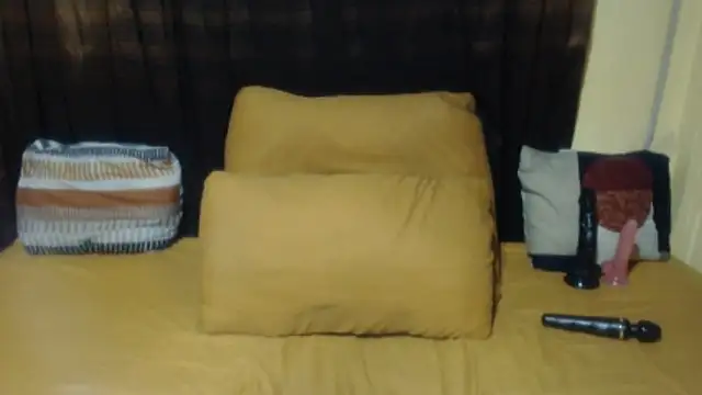 DarkSultryxxxx online show from April 7, 2026, 12:23 am