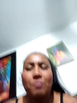 Ariana Rodriguez online show from September 9, 2025, 1:38 am