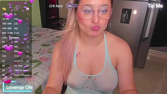 Shaday sm1th online show from February 1, 2025, 4:32 pm