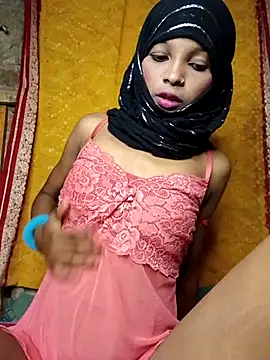 Snapshot of Cutesoma01 chatting on September 19, 2025, 5:06 pm Cutesoma01 online show from September 19, 2025, 5:06 pm