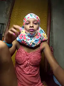 Cutesoma01 online show from May 9, 2026, 4:54 pm