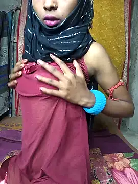 Snapshot of Cutesoma01 chatting on October 15, 2025, 5:32 pm Cutesoma01 online show from October 15, 2025, 5:32 pm