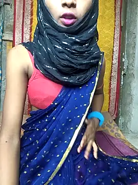 Snapshot of Cutesoma01 chatting on October 14, 2025, 4:29 pm Cutesoma01 online show from October 14, 2025, 4:29 pm