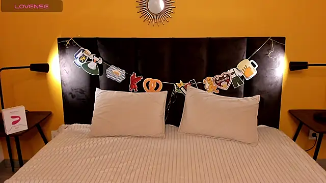 Snapshot of Jessie_Curlyy chatting on October 2, 2025, 2:04 am Jessie Curlyy online show from October 2, 2025, 2:04 am