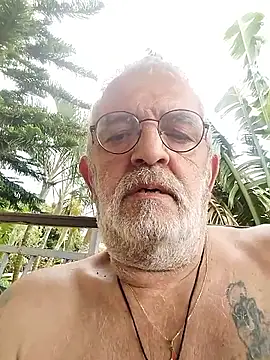 coolbrady17 online show from September 21, 2025, 5:45 am